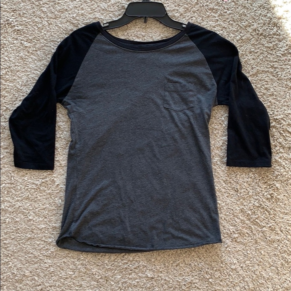 Baseball tee